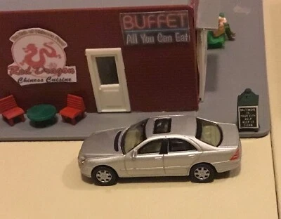 1:87 HO Scale Mercedes-Benz S-Class 1/87 Silver - Image 1 of 4