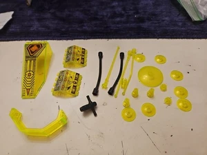 Lego 6900, 6915 Space, UFO, Warp Wing Parts Lot, Neon Green - Picture 1 of 3