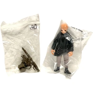 Star Wars Figrin D'an Cantina Band Member Action Figure Fan Club Exclusive - Picture 1 of 3