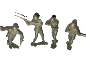 Lote de 4 pulgadas vintage de plástico verde para hombres del ejército sin marca - Imagen 1 de 7