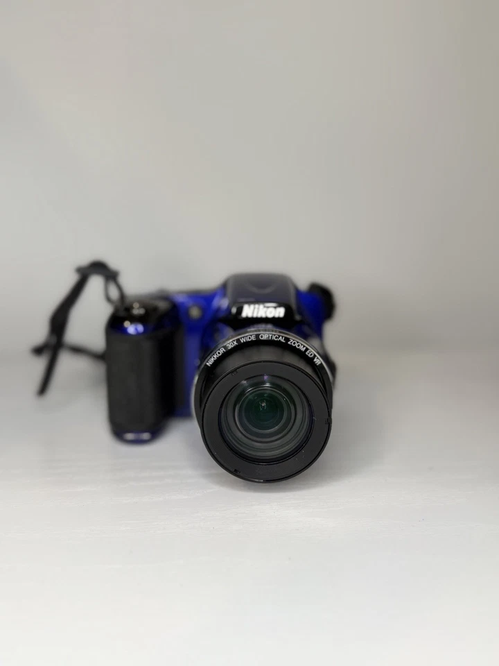  Nikon Coolpix L820 16MP Digital Camera Blue 30x Zoom Boxed Tested - Image 1 of 4