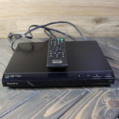 Sony DVP-SR210P CD DVD Player Black Remote Tested Working Component Video AV - Image 1 of 4