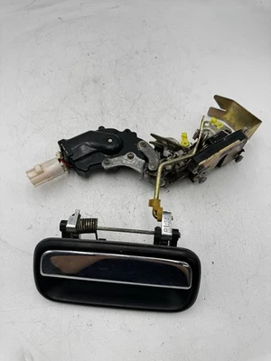 1990 - 1995 Toyota 4Runner  Door Lock Latch Actuator W/ Inner Handle Front Left - Image 1 of 4