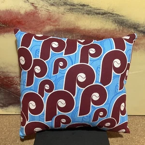 Philadelphia Phillies small Throw Pillow - Picture 1 of 4