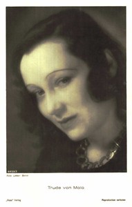 Trude V. Molo Original Ross Postcard No. 1904 E