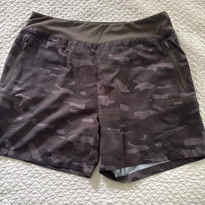 Pantalones cortos activos para mujer Obla. Camuflaje con 4 bolsillos con cremallera XXXL Foto 1 de 4