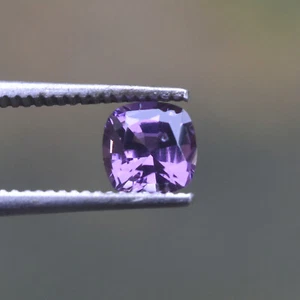 0.82 Ct Purple Spinel Natural Untreated VVS Clarity Sri Lankan Origin - Picture 1 of 5