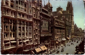 Joseph Anthony Avenue, Vintage Cars, Madrid, Spain Postcard - Picture 1 of 2