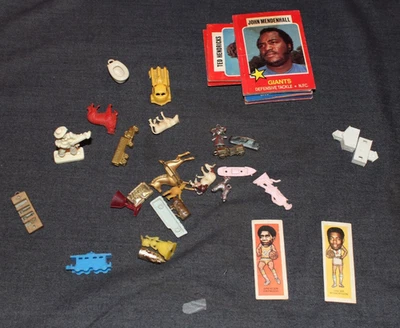 Lote De Colección De Juguetes Cracker Jack y Tarjetas Deportivas Wonder Pan Foto 1 de 4