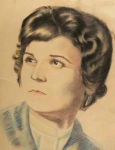 Antique realist pastel painting portrait of a woman - Picture 1 of 12