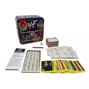 WWF Wrestling Trivia Game 2da Edición 1999 Estuche de lata (completo) WWE Rock - Imagen 1 de 8