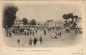 CPA ABBEVILLE Place du Marché aux Chevaux (18925)