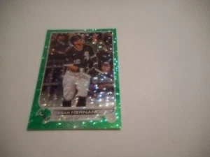 Cesar Hernandez 2022 Topps Green Foil #28 #/499 Chicago White Sox - Picture 1 of 2