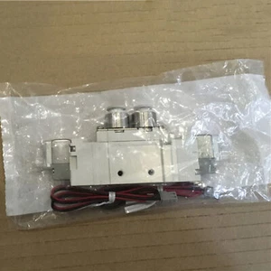 1 Stück Brandneu NEU für SMC SY7220-5LZ-C8 Magnetventil Schneller Versand - Bild 1 von 5
