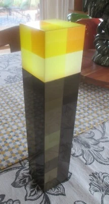Minecraft 11" beleuchtete Wandhalterung Taschenlampe ThinkGeek 2012 getestet funktioniert - Bild 1 von 4