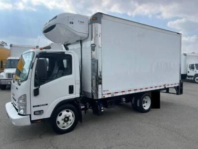 Camión frigorífico Isuzu NQR 2020 16 FT llamar/texto 562-222-0445 Foto 1 de 4