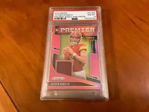 Jayden Daniels 2024 Panini Prizm Premier Jerseys Pink Prizm PSA 8 - Bild 1 von 5