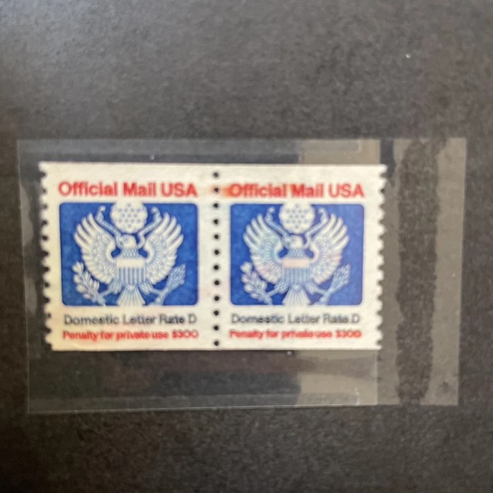 0139 Used Coil Pair - Official Mail USA - Domestic Letter Rate D - D Eagle $40 - Image 1 of 1
