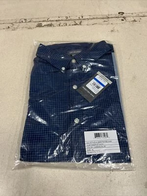 Van Heusen Classic Wrinkle Free Button Up Shirt, Men’s Size XL, Carbon Blue - Image 1 of 4