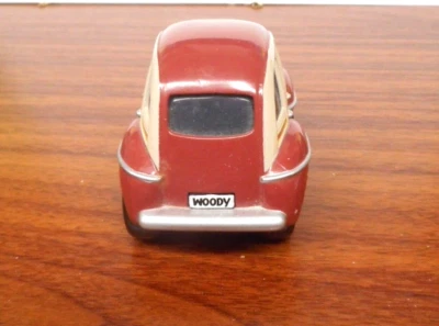 ERTL 1946 Ford Woody Diecast Metal Muscle  Car 2001-Vintage Collectible - Image 1 of 4