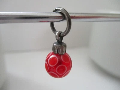 Trollbeads rote Weihnachtkugel mit Punkten 925 S LAA long retired - Bild 1 von 4