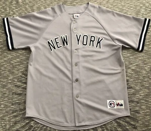 Vintage Y2K New York Yankees Derek Jeter #2 Majestic MLB Jersey Men’s XL Grey - Picture 1 of 16