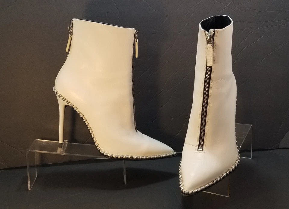 Botines Alexander Wang Eri de cuero blanco con tachuelas para mujer 40/US 10 M precio de venta sugerido por el fabricante 850 USD Foto 1 de 4