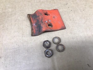 Simplicity 990430   Sno-Away S7  Snowblower   HOLD DOWN CLIP 1611-16 - Picture 1 of 2