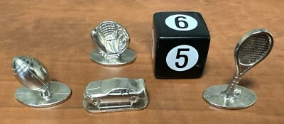 Scene It?  Sports powered by ESPN 2005 Replacement Parts-4 Moving Pawns and Die - Image 1 of 4