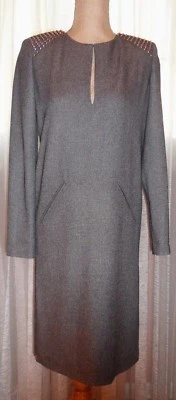 THOMAS WYLDE Elegante Vestido con Hombros Tachonados, Deslizable en los Laterales XS Foto 1 de 4