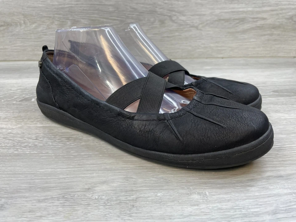 Correa cruzada elástica cómoda plana de cuero de ballet negra informal Nurture para mujer 10 Foto 1 de 4