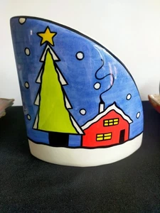 lorna bailey Quad vase white Christmas patten - Picture 1 of 7