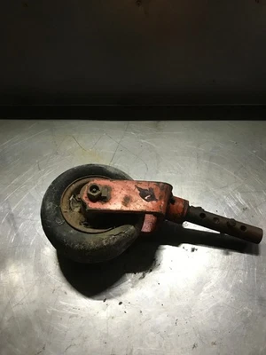 Kubota GF1800 RC60-F19 Right Hand 60in Mower Deck Front Caster Fork Wheel Holder - Image 1 of 4