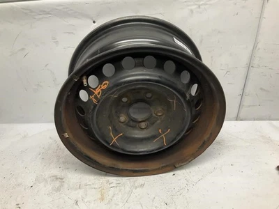 Llanta de acero 15-17 Toyota Camry 16x7" P Foto 1 de 4