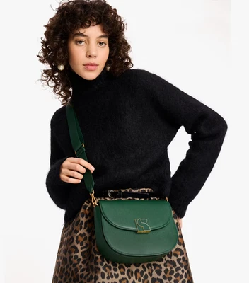 全新无标签 Kate Spade Dakota 马鞍袋深绿色皮革 KI476 钱包 $378 礼品袋 — 第 1/4 张图片