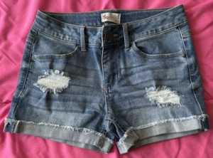 So Girls Distressed Jean Bermuda Shorts Raw Cuffed Medium Wash EUC 10 - Picture 1 of 5
