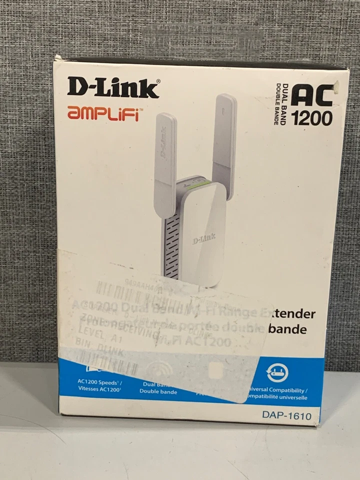 D-Link DAP-1610-US AC1200 Wi-Fi Range Extender - White - Image 1 of 1
