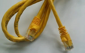5Ft Cat5E NETWORK LAN ETHERNET INTERNET PATCH CABLE YELLOW USED GUARANTEED - Picture 1 of 2