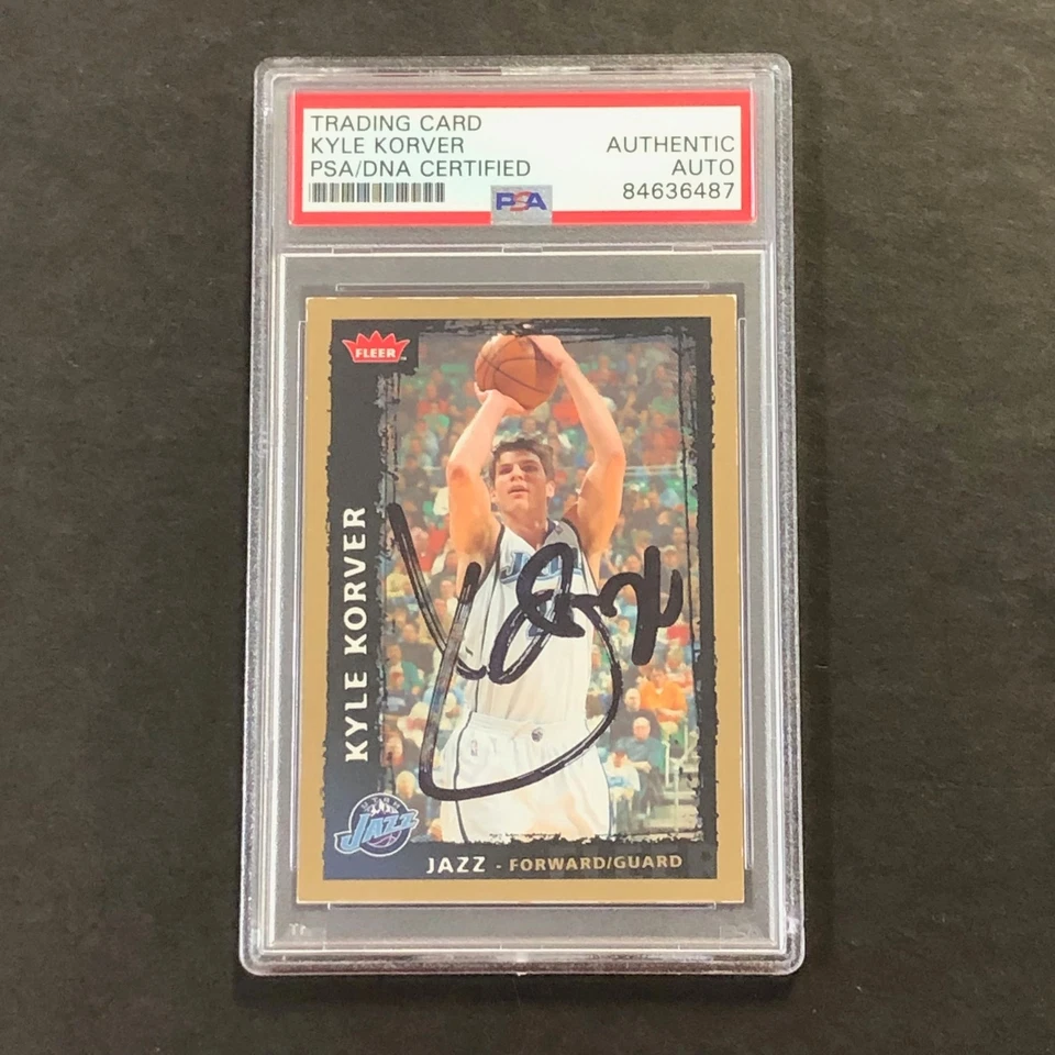 Tarjeta firmada por Kyle Korver #125 Fleer Basketball 2008-09 automática PSA losa jazz Foto 1 de 2