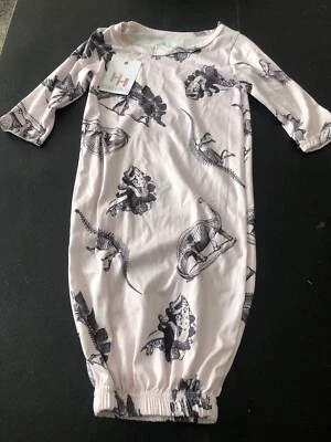 Vestido Bebé Dinosaurio Mantecoso Suave Hecho a Mano Rosa Claro 0-3 Meses Boutique Foto 1 de 3