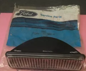 NOS New Genuine Ford F5RY-15L203-A Lens 1999 2000 Mercury Cougar - Picture 1 of 2
