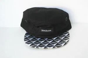 D9 Reserve Strapback Black/Silver Trifecta Brim Adjustable New - Picture 1 of 4