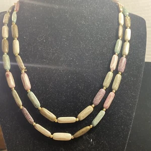 Vtg Healing Stone Beaded Necklace Polished 46 Inch Beautiful Natural Jewelry - Picture 1 of 6