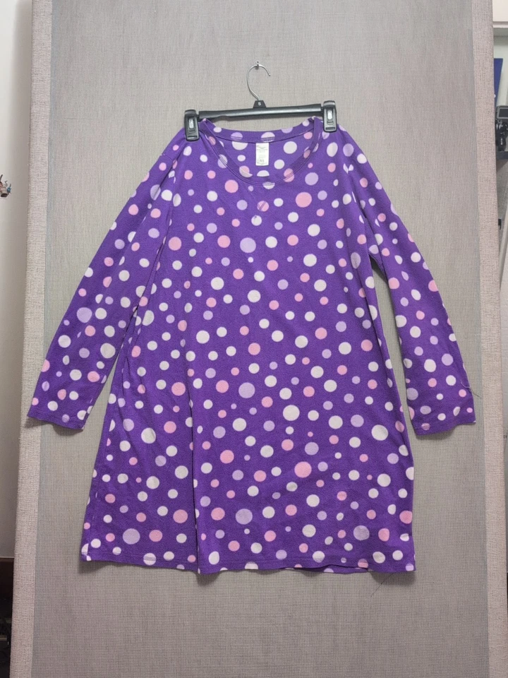 Acogedora camisa de dormir de lana suave a lunares, tallas XL (16-18)  Foto 1 de 4