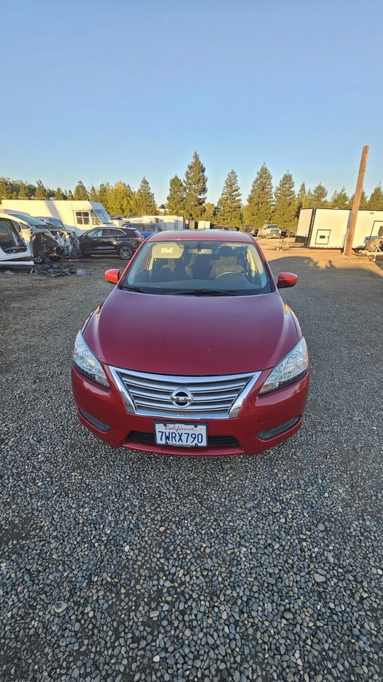 Faro halógeno lateral derecho para conductor Nissan Sentra 2013 2014 2015 OEM Foto 1 de 1