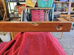 Vintage Wooden Spirit Level Mfg By Exact Level Co - Picture 1 of 12