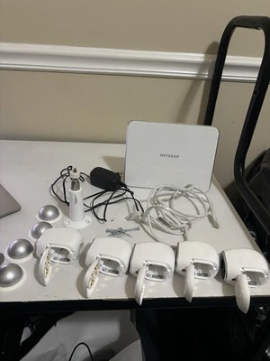 Netgear Arlo Security Camera System 5 HD VMC3030 cameras & VMB3000 Base Station - Image 1 of 4