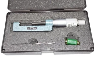 Mitutoyo 147-352 Hub Micrometer,1-2'',.001'' CSM-2'' - Picture 1 of 5