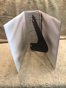 4 " binder 3 - D rings w/ divider by Wilson Jones - Picture 1 of 9
