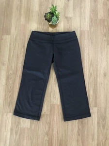 LULULEMON Plum Brown Crop Capri Leggings Womens SIZE 4 - Picture 1 of 8